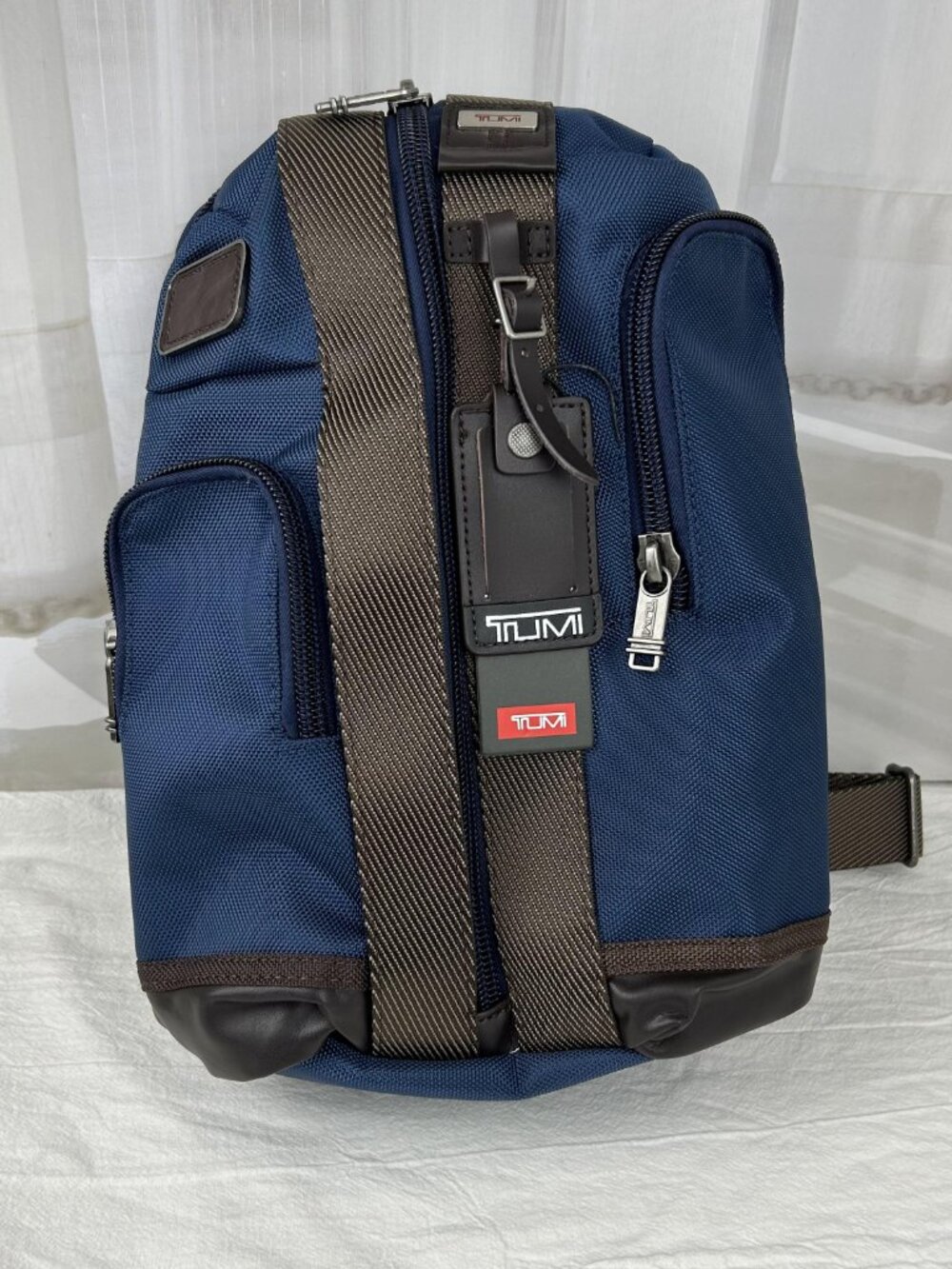 NEW Tumi Alpha Bravo Monterey Sling Shoulder Bag Navy Blue